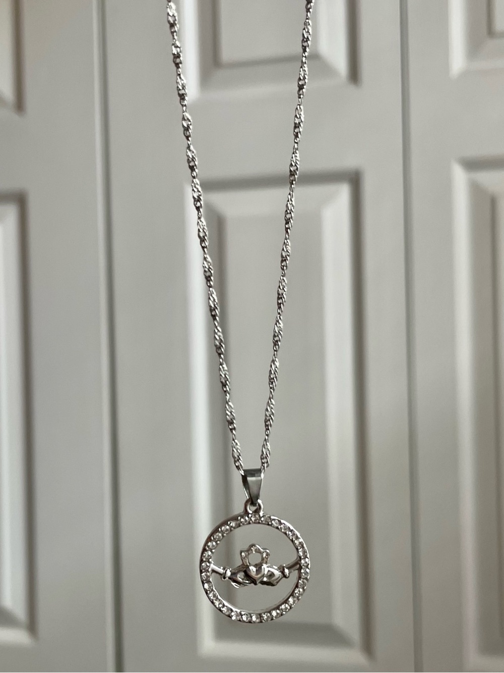 Silver Claddagh Necklace